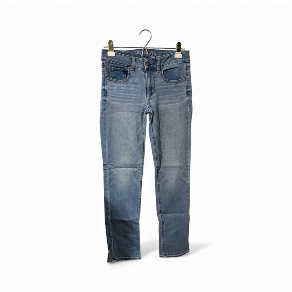 American Eagle Outfitters Light Blue Straight Leg Jeans